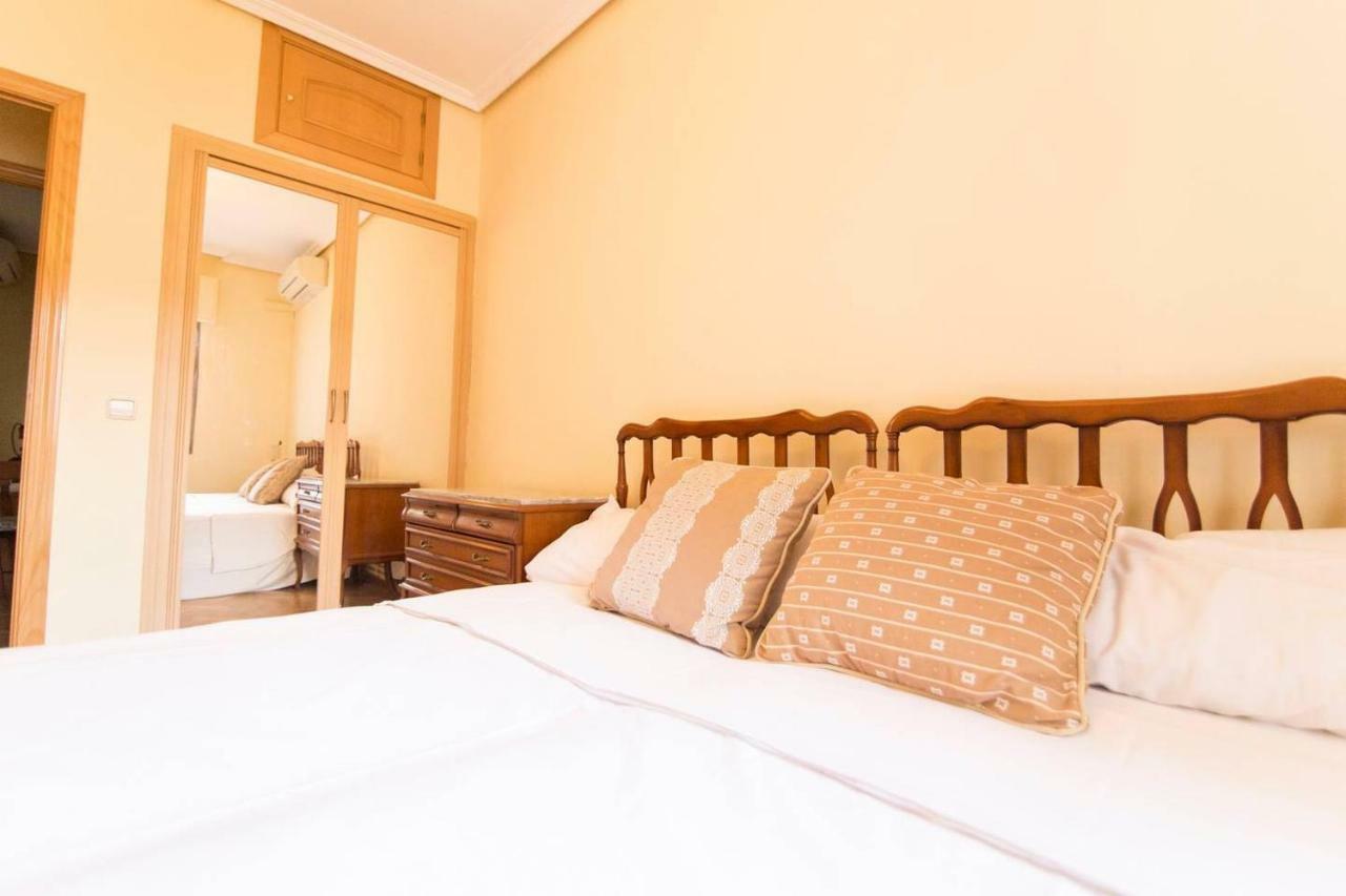 Home & Private Terrace Wifi + Aircon مدريد المظهر الخارجي الصورة