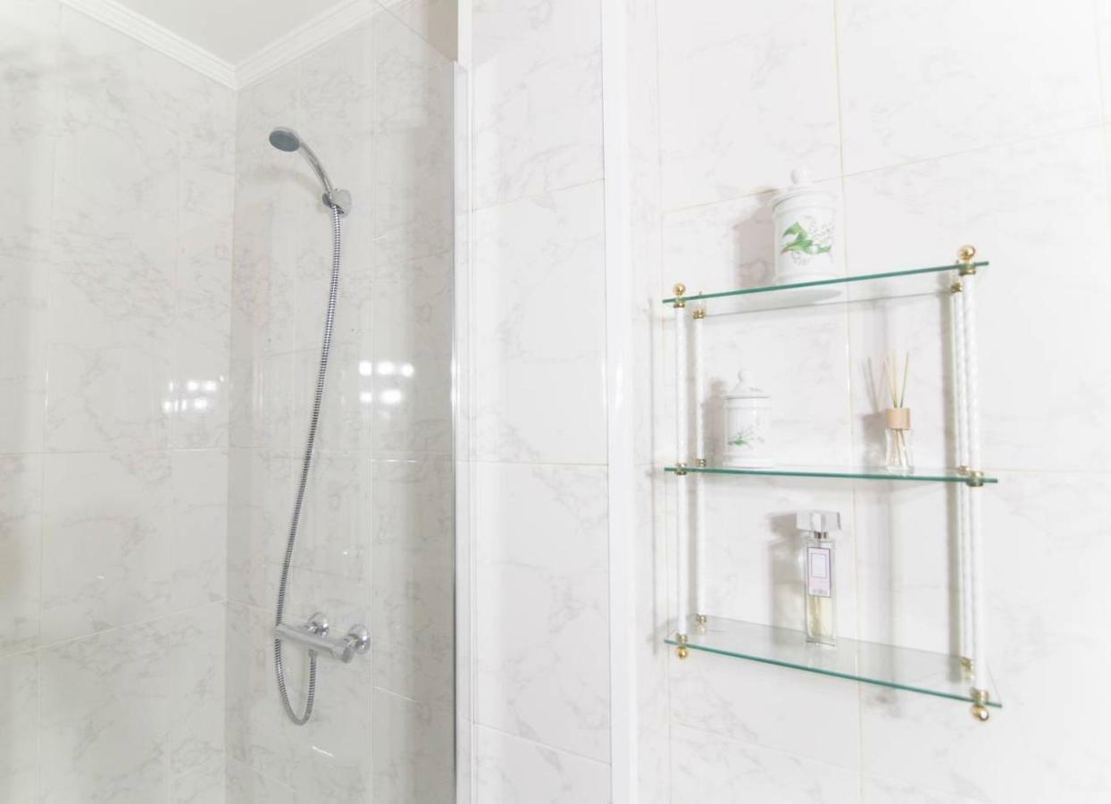 Home & Private Terrace Wifi + Aircon مدريد المظهر الخارجي الصورة